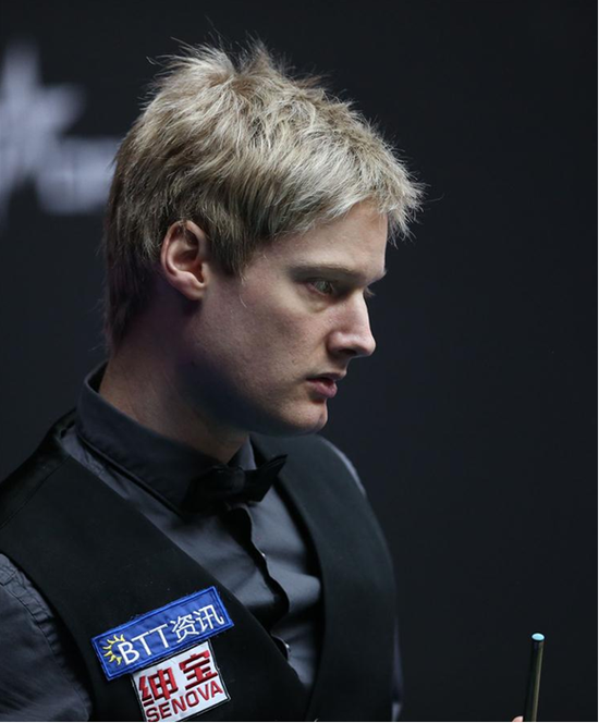 在发球环节 在发球环节