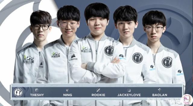 球的舞台上 球的舞台上