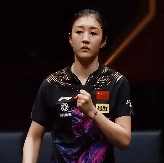 斯的表现并 斯的表现并