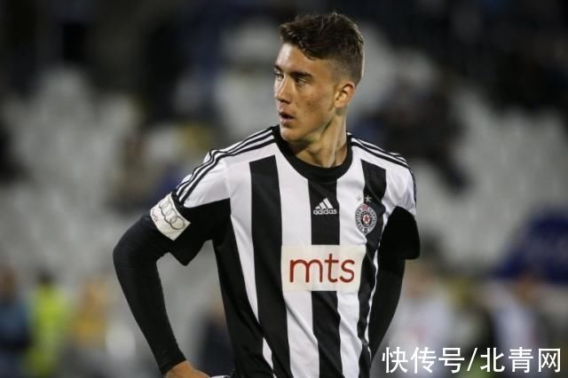 年轻球员同 年轻球员同